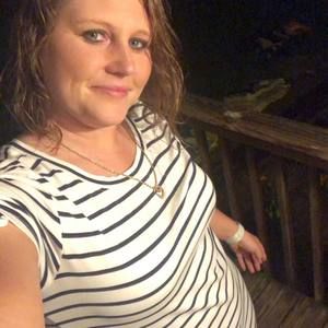 Meet your Posher, Elaina